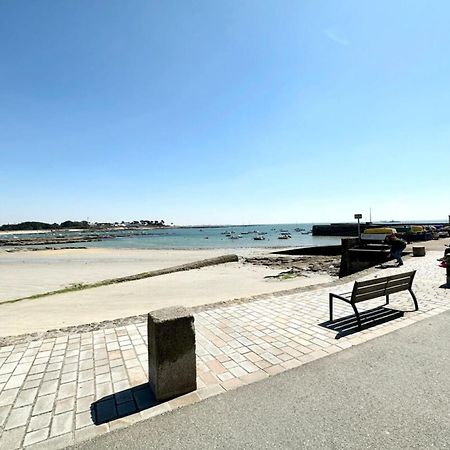 Maison De Pecheur Atypique Les Pieds Dans L'Eau 普洛埃默尔 外观 照片