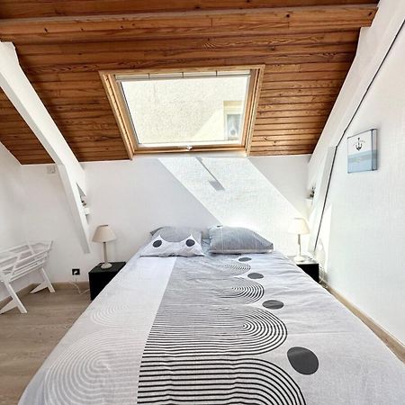 Maison De Pecheur Atypique Les Pieds Dans L'Eau 普洛埃默尔 外观 照片