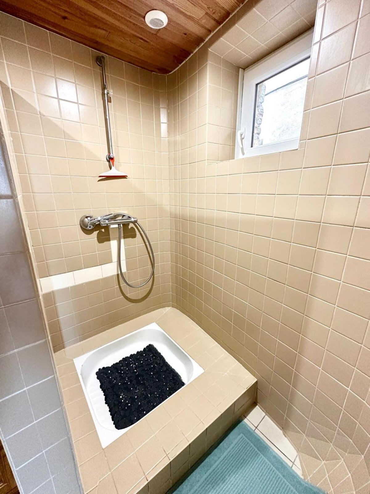 Maison De Pecheur Atypique Les Pieds Dans L'Eau 普洛埃默尔 外观 照片