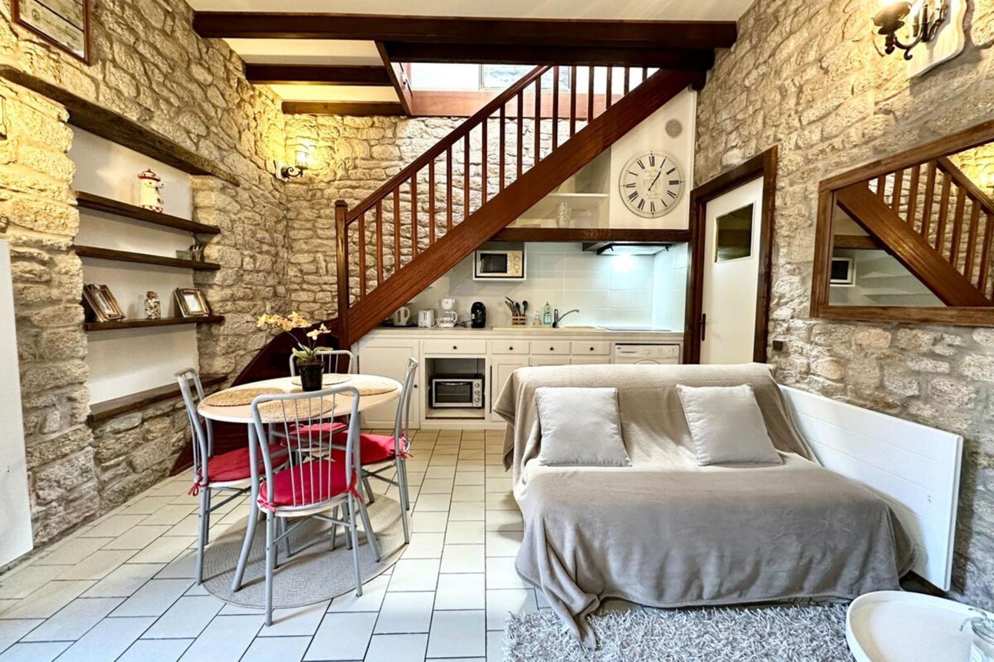 Maison De Pecheur Atypique Les Pieds Dans L'Eau 普洛埃默尔 外观 照片